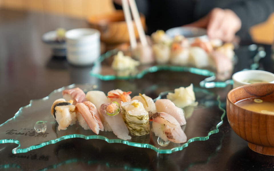 富山ならではの旬な地魚寿司
